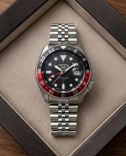 Seiko 5 GMT Silver-Black Stainless Steel Watch | Premium Quality Master Copy