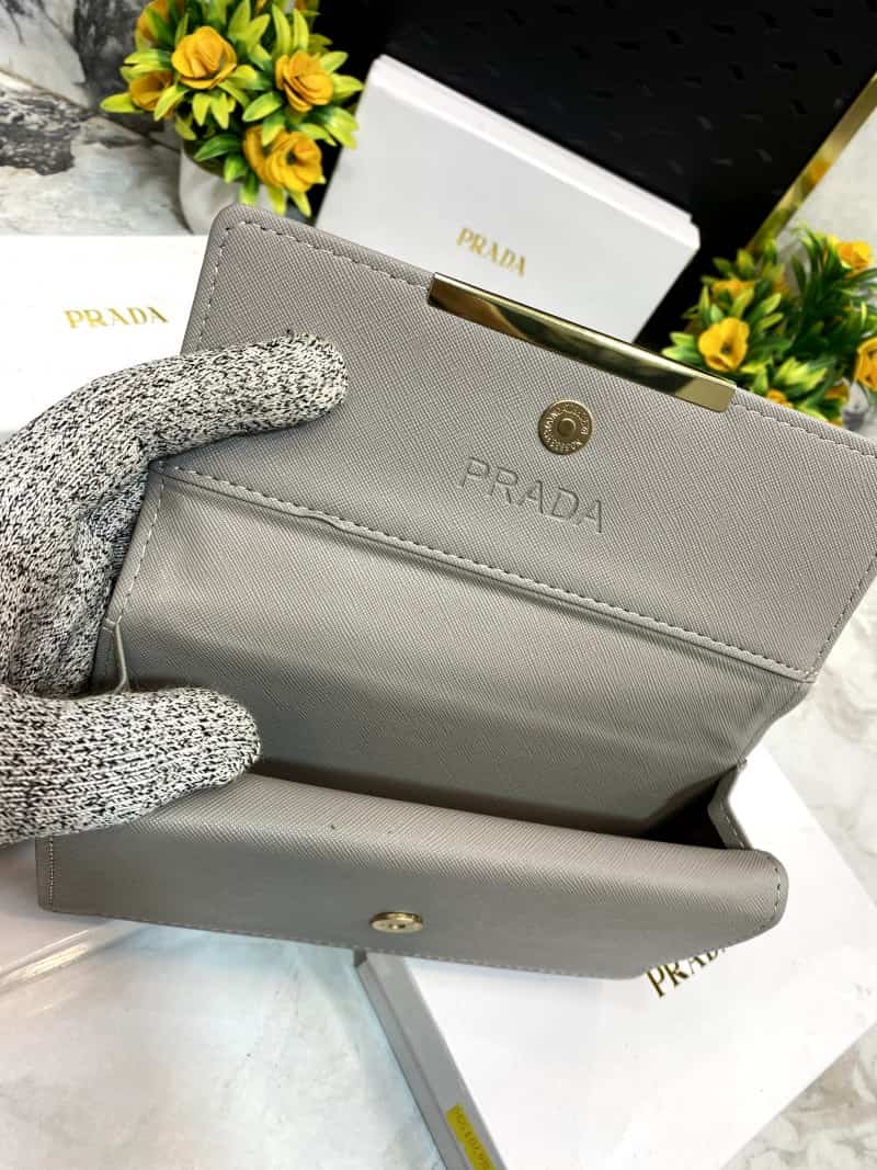 PRAD_A 3 Fold double compartment Clutch wallet 632