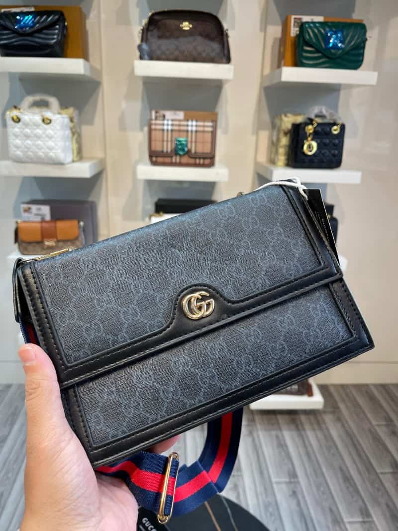 gU...CCI_GG_Handy_Sling_Bag_846