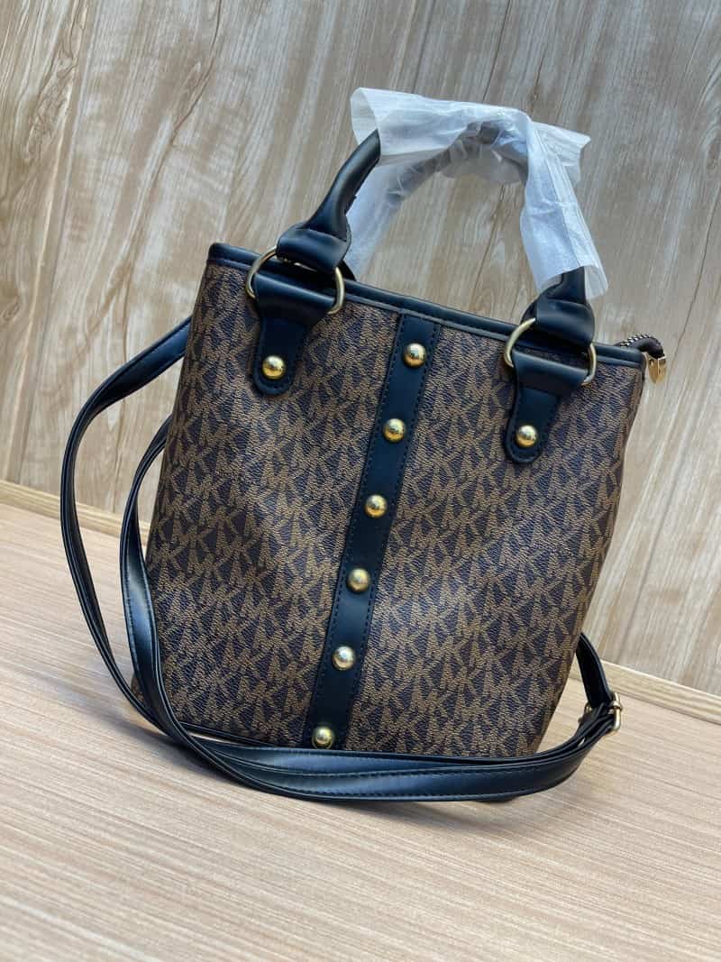 MICHAEL_KORS_Small_Bucket_Bag_870