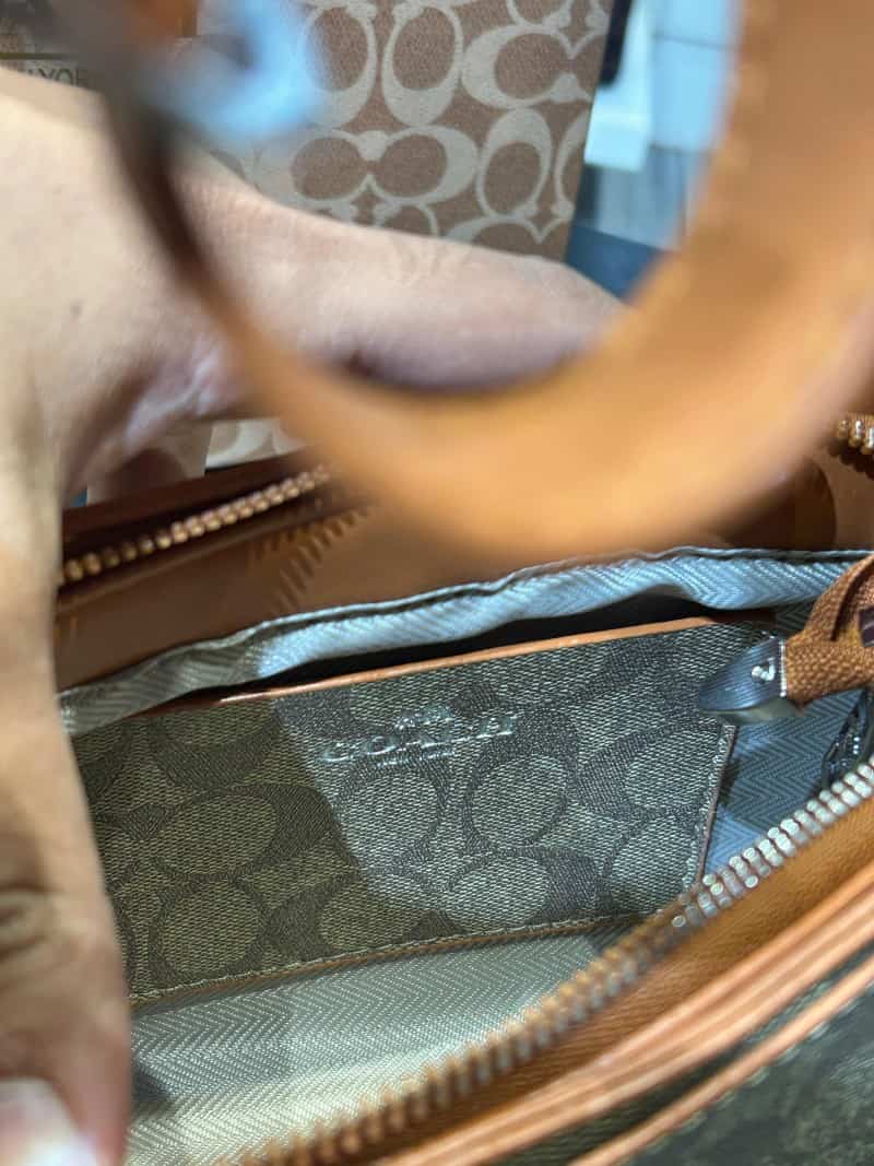 COACH_Premium_Shoulder_Bag_with_Box_907