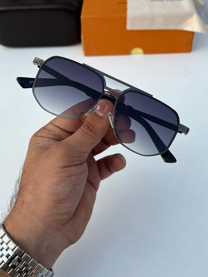 Louis_vuitton_2593_green_shaded
