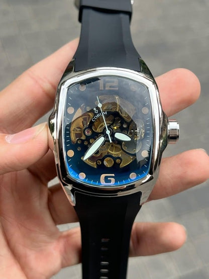 Coru m Automatic Silver Black