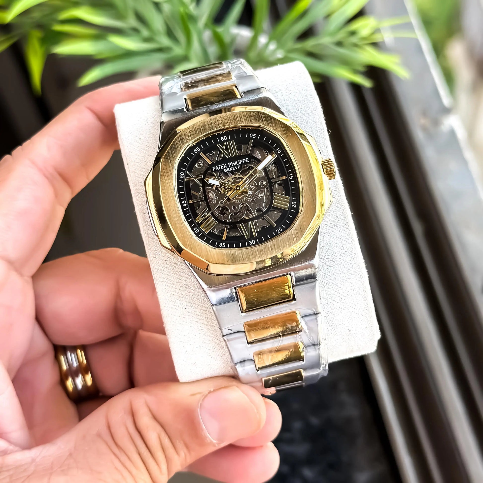 PATEK_PHILIPPE_GOLD_TT_BLACK