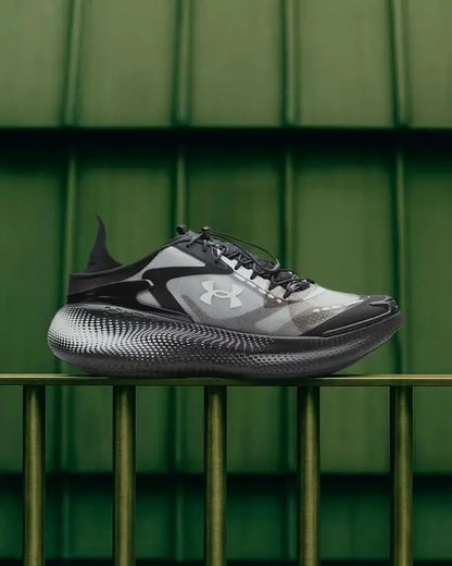 Under Armour UA Echo SlipSpeed Black White
